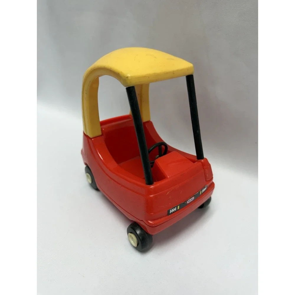 Vintage Little tikes Dollhouse Cozy Coupe Car Red Yellow